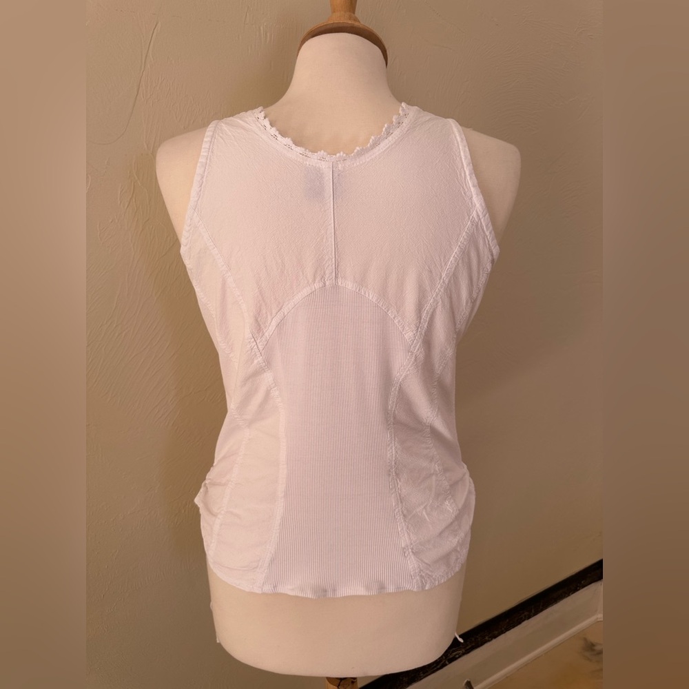 Giocam Peruvian Cotton Embroidered Vest Top M Boho Cottagecore Button Front - Picture 5 of 9